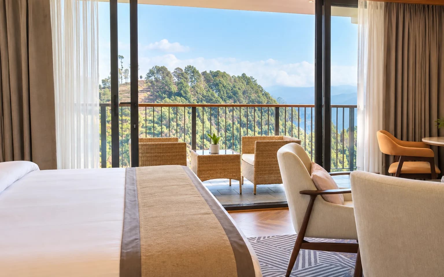 Executive suit room with Balcony