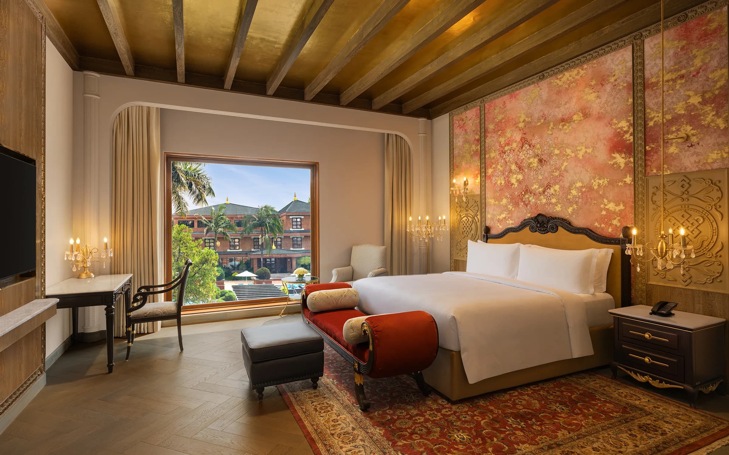 Regal Suite