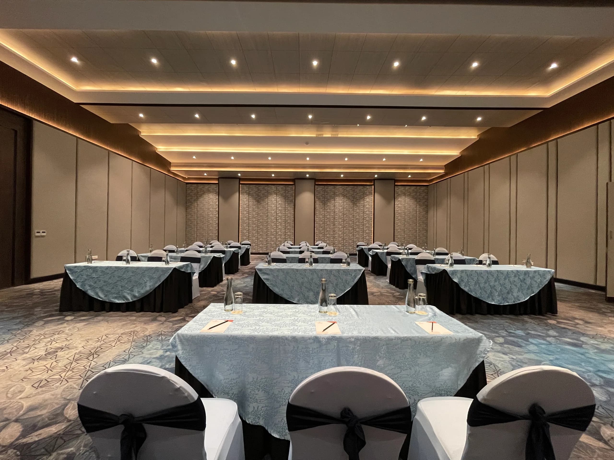 Premier Wedding Banquet and Event Venue in Pokhara: Soaltee Westend Lakeside