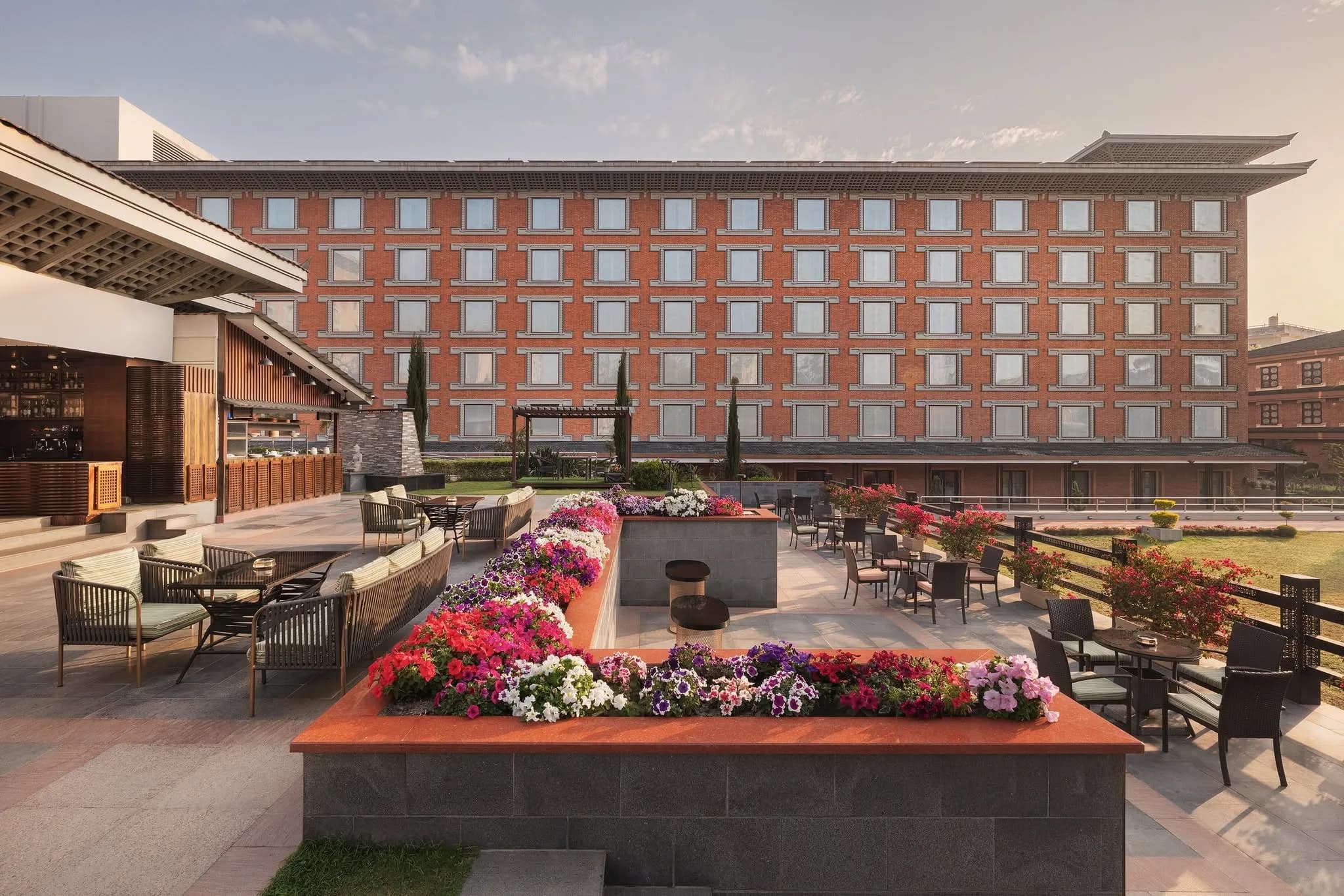 The Business Traveler's Guide to Kathmandu: Airport, Meetings & Dinner Done Right